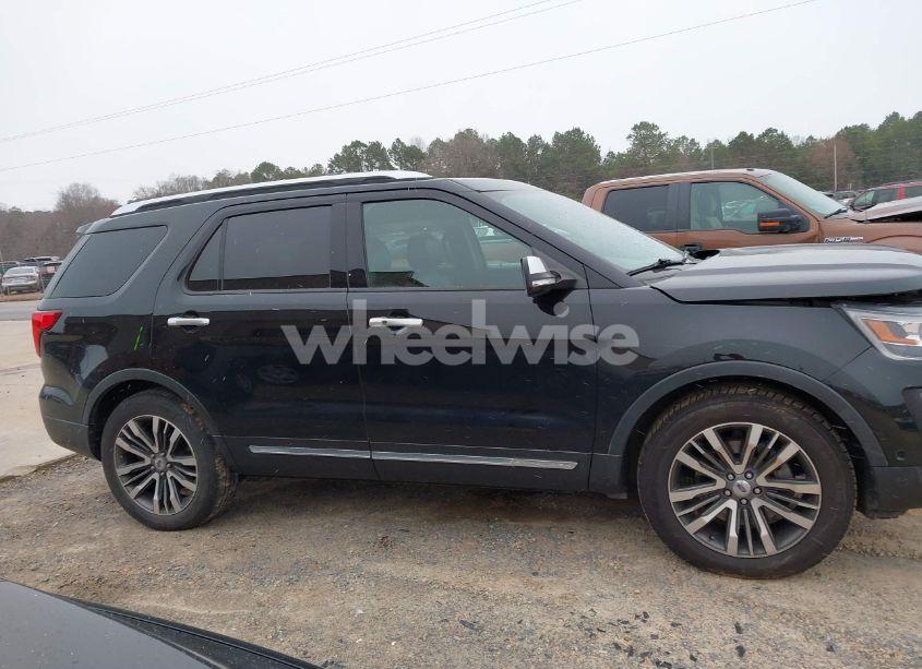 Photo 14 of 2017 Ford Explorer PLATINUM (VIN 1FM5K8HT4HGD71979)