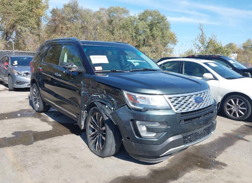 2016 Ford Explorer PLATINUM (VIN 1FM5K8HT5GGC99866) main photo