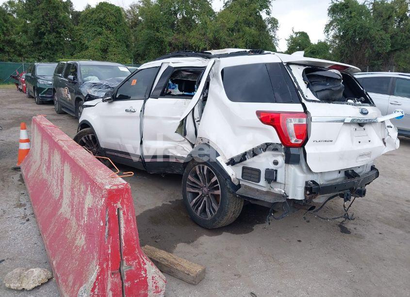 Photo 3 of 2017 Ford Explorer PLATINUM (VIN 1FM5K8HT5HGA67429)