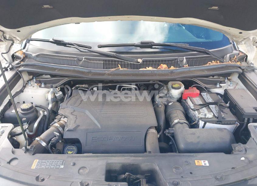 Photo 10 of 2018 Ford Explorer PLATINUM (VIN 1FM5K8HT5JGA24019)