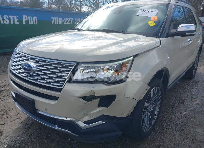 Photo 6 of 2018 Ford Explorer PLATINUM (VIN 1FM5K8HT5JGA24019)