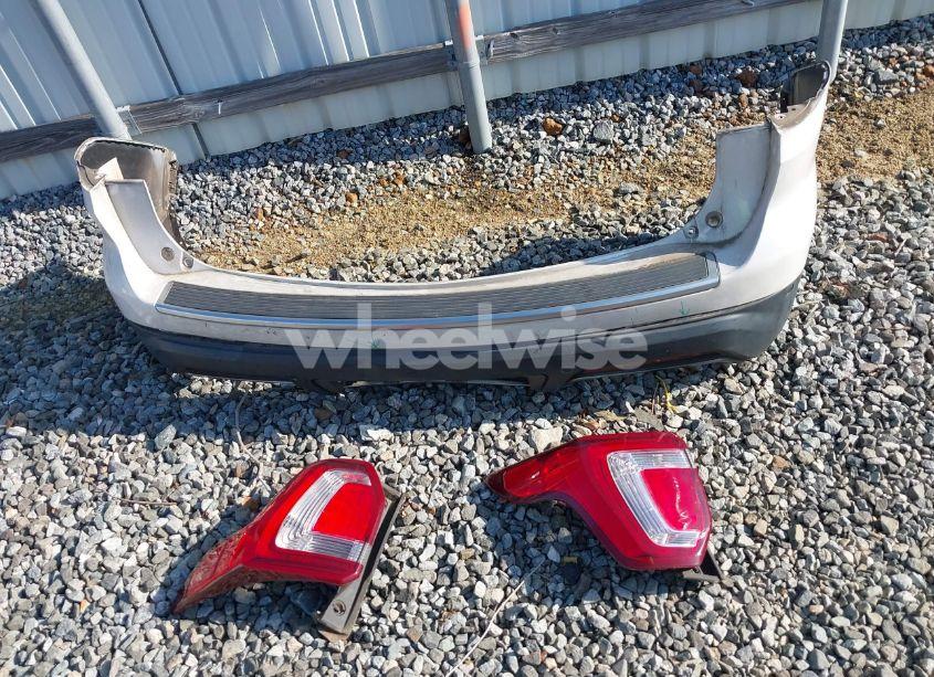 Photo 12 of 2019 Ford Explorer PLATINUM (VIN 1FM5K8HT5KGA58043)