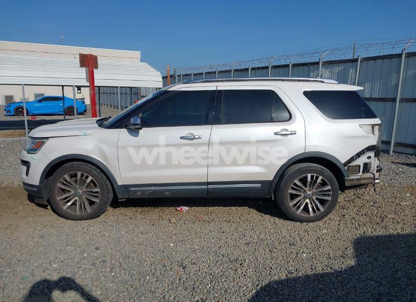 Photo 15 of 2019 Ford Explorer PLATINUM (VIN 1FM5K8HT5KGA58043)