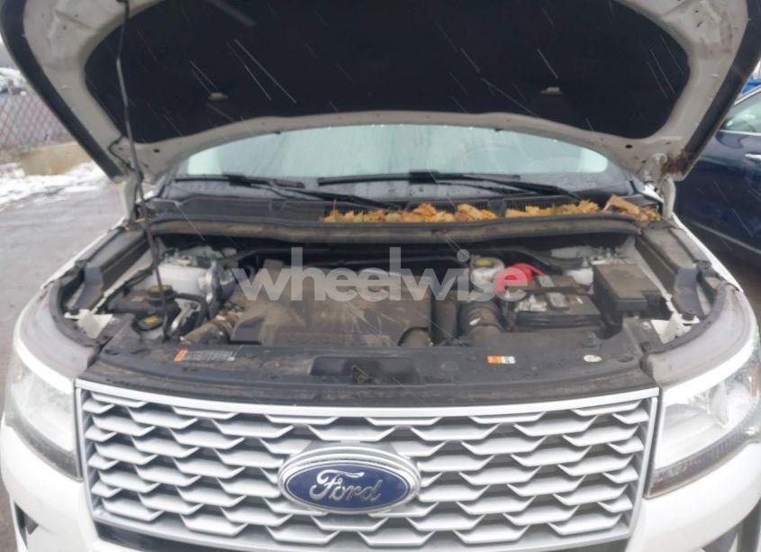 Photo 10 of 2019 Ford Explorer PLATINUM (VIN 1FM5K8HT5KGA95707)