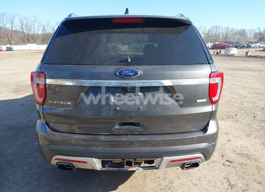 Photo 17 of 2016 Ford Explorer PLATINUM (VIN 1FM5K8HT6GGC21127)