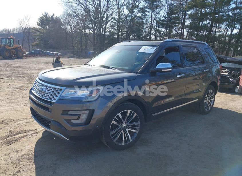 Photo 2 of 2016 Ford Explorer PLATINUM (VIN 1FM5K8HT6GGC21127)