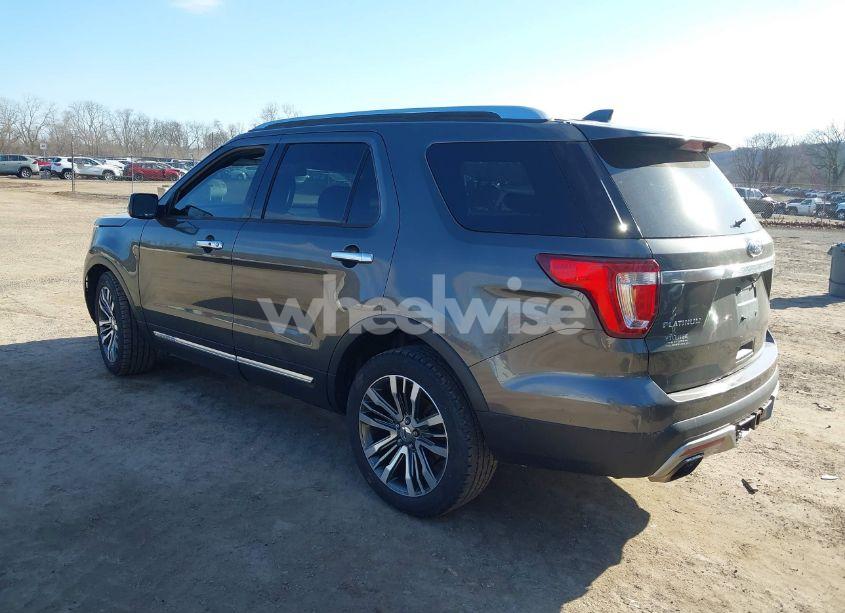 Photo 3 of 2016 Ford Explorer PLATINUM (VIN 1FM5K8HT6GGC21127)