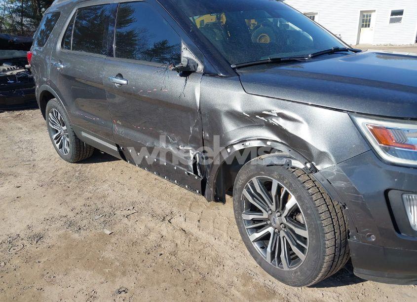 Photo 6 of 2016 Ford Explorer PLATINUM (VIN 1FM5K8HT6GGC21127)