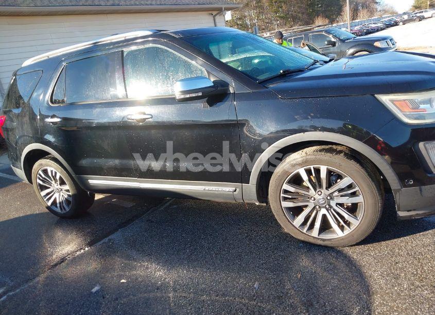 Photo 13 of 2016 Ford Explorer PLATINUM (VIN 1FM5K8HT7GGA69164)