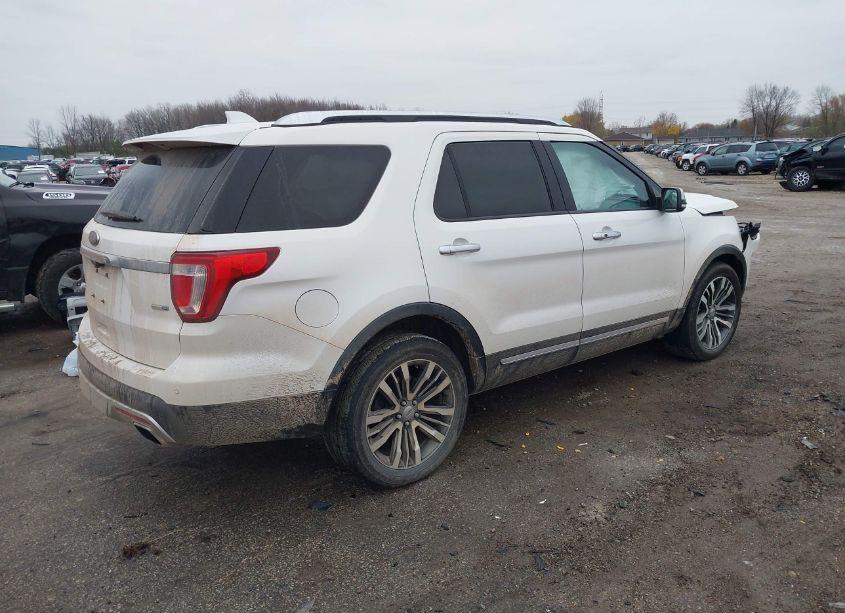 Photo 4 of 2016 Ford Explorer PLATINUM (VIN 1FM5K8HT7GGC55769)