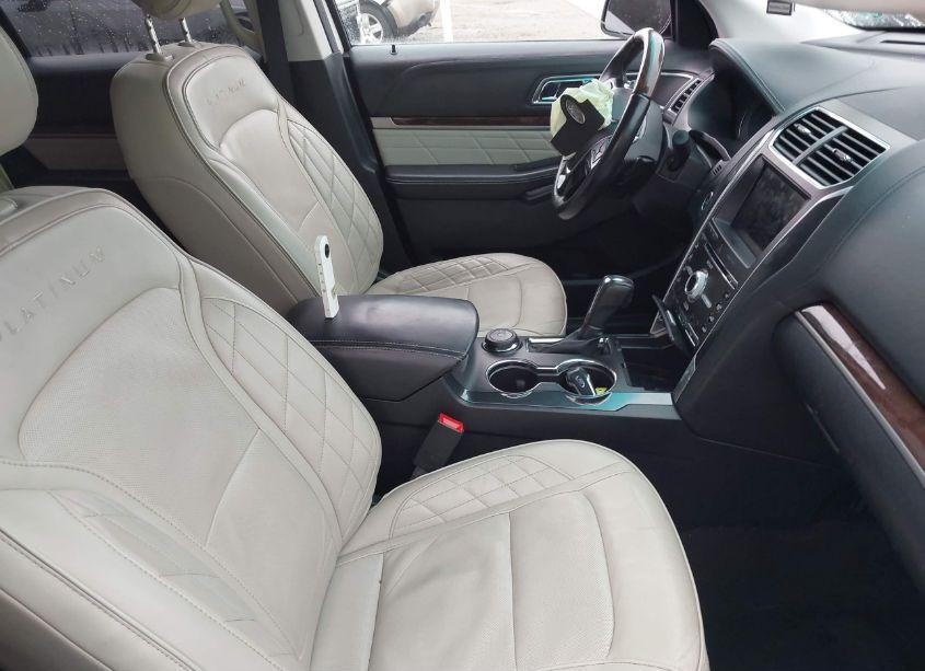 Photo 5 of 2016 Ford Explorer PLATINUM (VIN 1FM5K8HT7GGC55769)