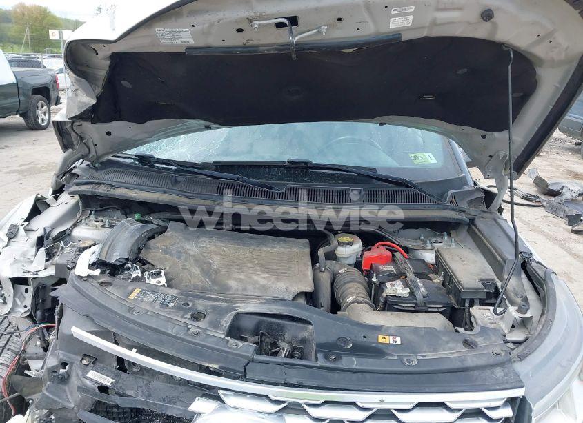 Photo 10 of 2019 Ford Explorer PLATINUM (VIN 1FM5K8HT7KGA06333)