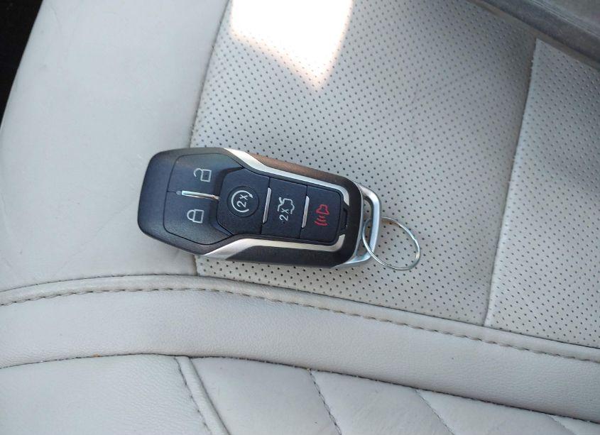 Photo 11 of 2016 Ford Explorer PLATINUM (VIN 1FM5K8HT8GGB25130)