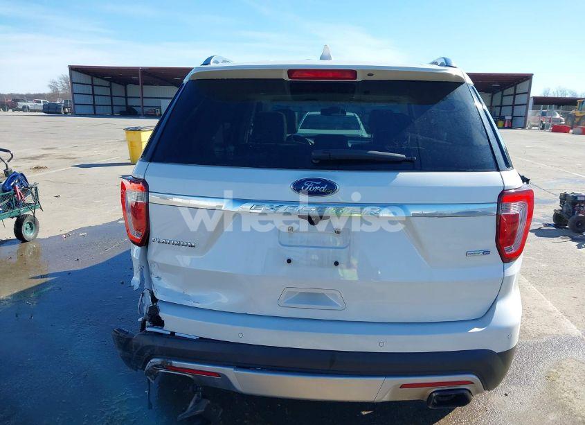 Photo 16 of 2016 Ford Explorer PLATINUM (VIN 1FM5K8HT8GGB71055)