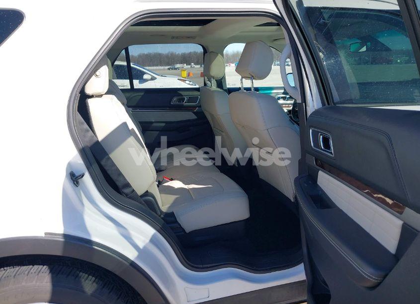 Photo 8 of 2016 Ford Explorer PLATINUM (VIN 1FM5K8HT8GGB71055)