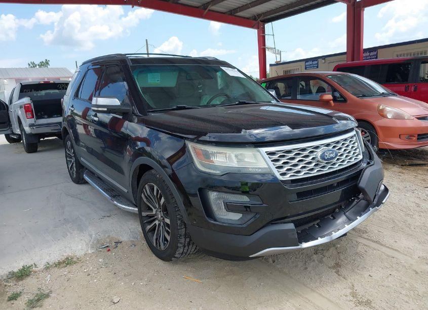 2016 Ford Explorer PLATINUM (VIN 1FM5K8HT9GGA74639) main photo