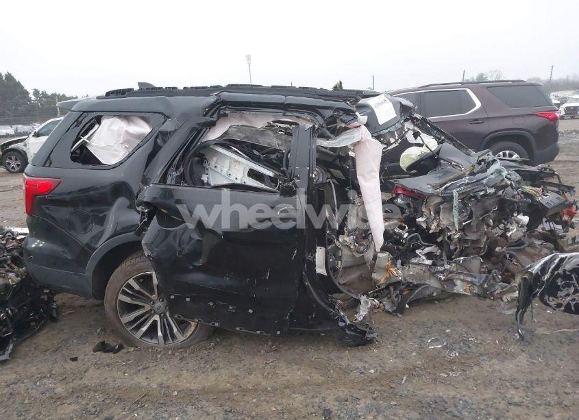 Photo 13 of 2016 Ford Explorer PLATINUM (VIN 1FM5K8HT9GGC39119)