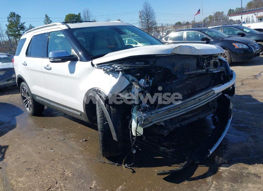 2016 Ford Explorer PLATINUM (VIN 1FM5K8HT9GGD11792) main photo