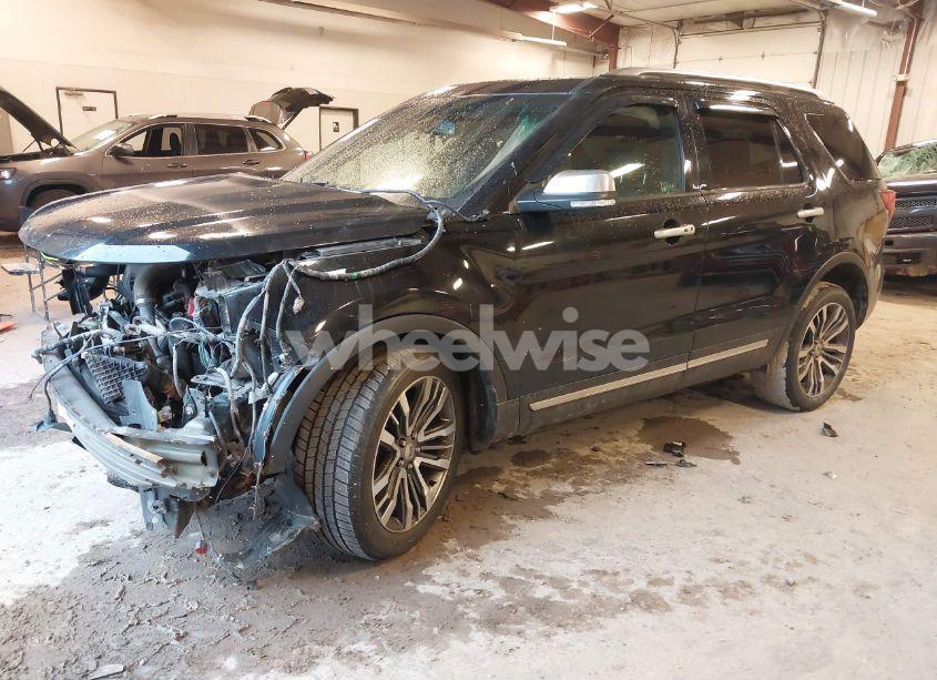Photo 2 of 2016 Ford Explorer PLATINUM (VIN 1FM5K8HT9GGD25403)