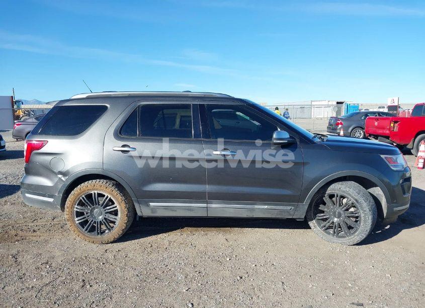 Photo 13 of 2019 Ford Explorer PLATINUM (VIN 1FM5K8HT9KGA46820)