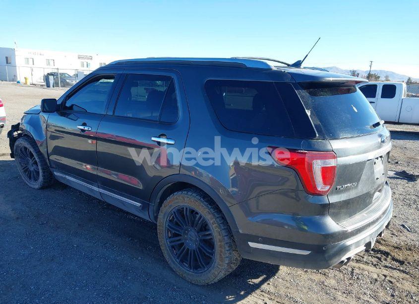 Photo 3 of 2019 Ford Explorer PLATINUM (VIN 1FM5K8HT9KGA46820)