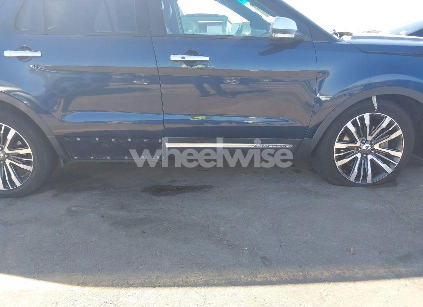 Photo 6 of 2016 Ford Explorer PLATINUM (VIN 1FM5K8HTXGGD09498)