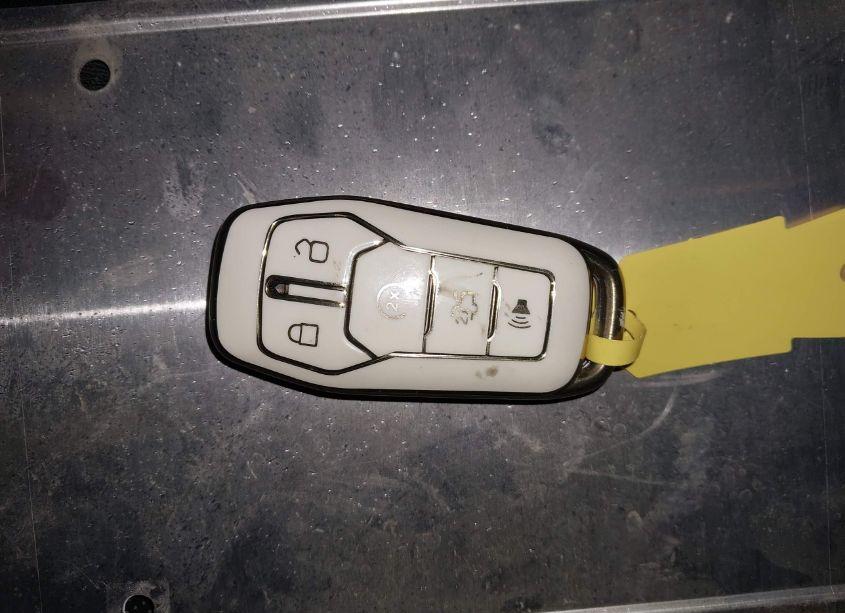 Photo 11 of 2017 Ford Explorer PLATINUM (VIN 1FM5K8HTXHGC58909)