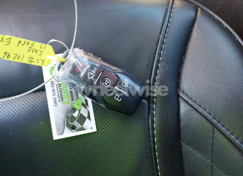 Photo 11 of 2017 Ford Explorer PLATINUM (VIN 1FM5K8HTXHGE32591)