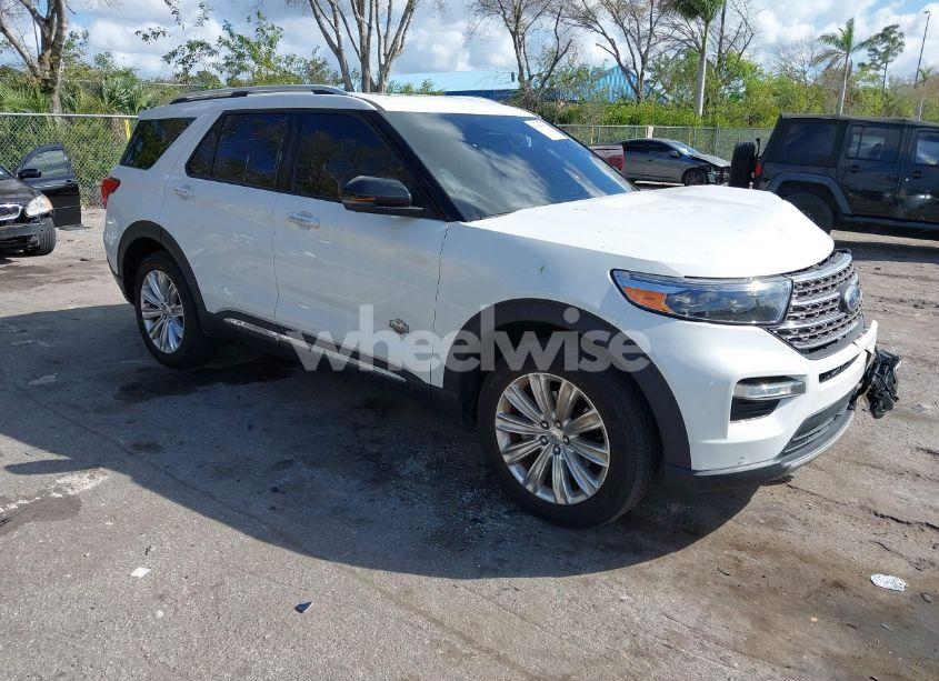 2022 Ford Explorer KING RANCH (VIN 1FM5K8LC8NGB96039) main photo
