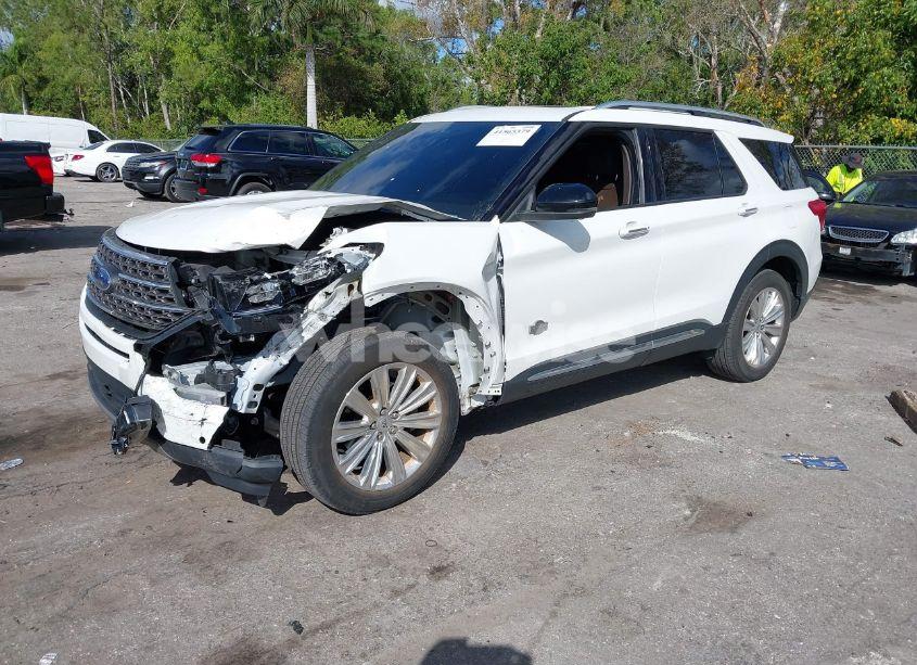 Photo 2 of 2022 Ford Explorer KING RANCH (VIN 1FM5K8LC8NGB96039)