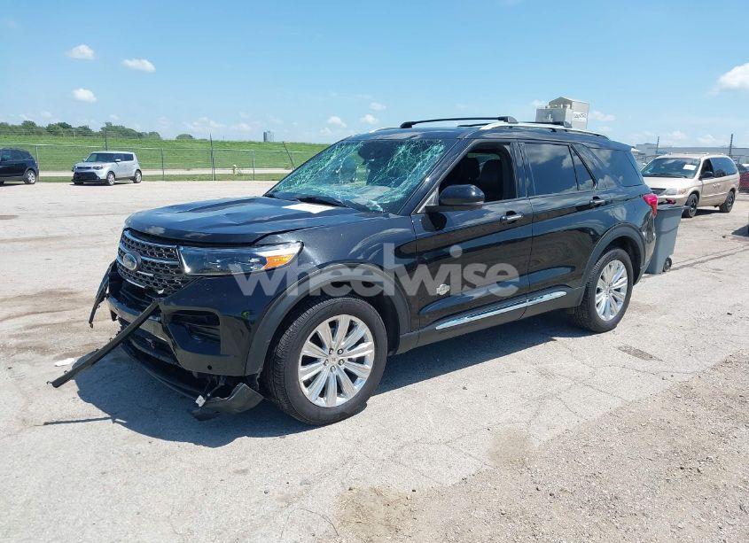 Photo 2 of 2022 Ford Explorer KING RANCH (VIN 1FM5K8LC9NGC02690)