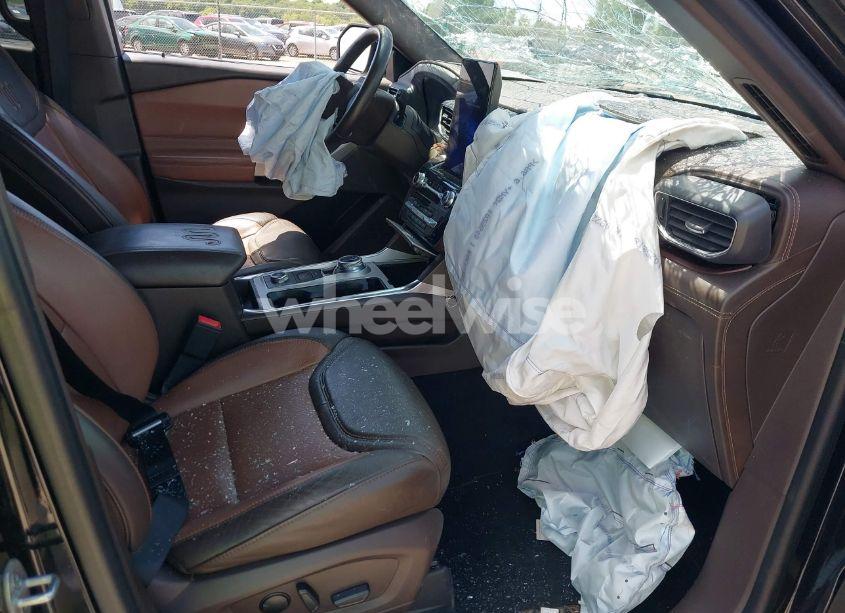 Photo 5 of 2022 Ford Explorer KING RANCH (VIN 1FM5K8LC9NGC02690)