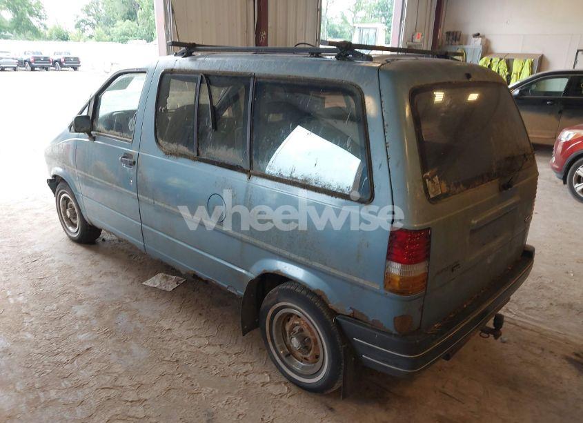 Photo 3 of 1990 Ford Aerostar (VIN 1FMCA11U9LZB76218)