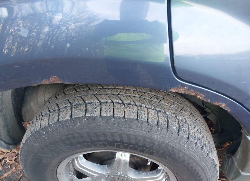 Photo 15 of 2001 Ford Escape XLS (VIN 1FMCU02101KE77939)