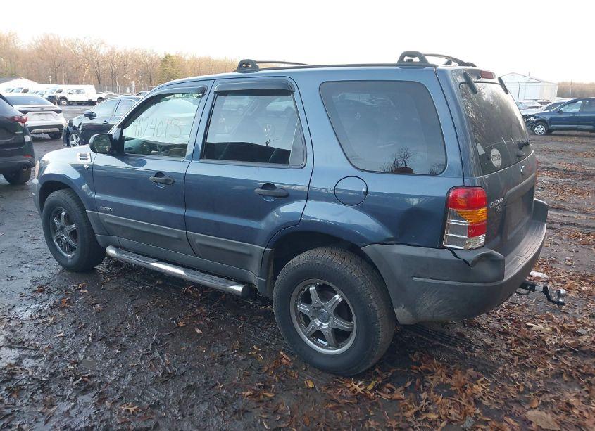 Photo 3 of 2001 Ford Escape XLS (VIN 1FMCU02101KE77939)