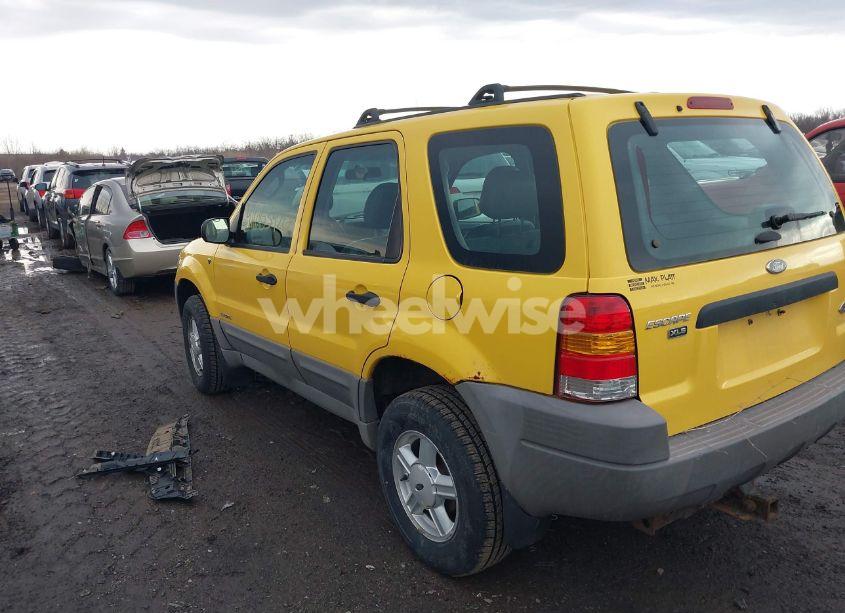 Photo 3 of 2002 Ford Escape XLS (VIN 1FMCU02162KC27753)