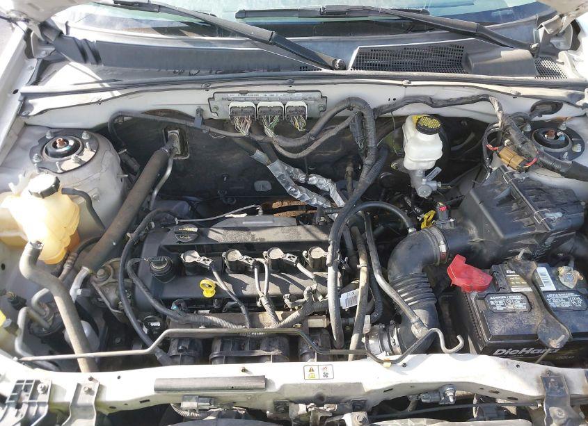 Photo 10 of 2009 Ford Escape XLS/XLS MANUAL (VIN 1FMCU02709KB87555)