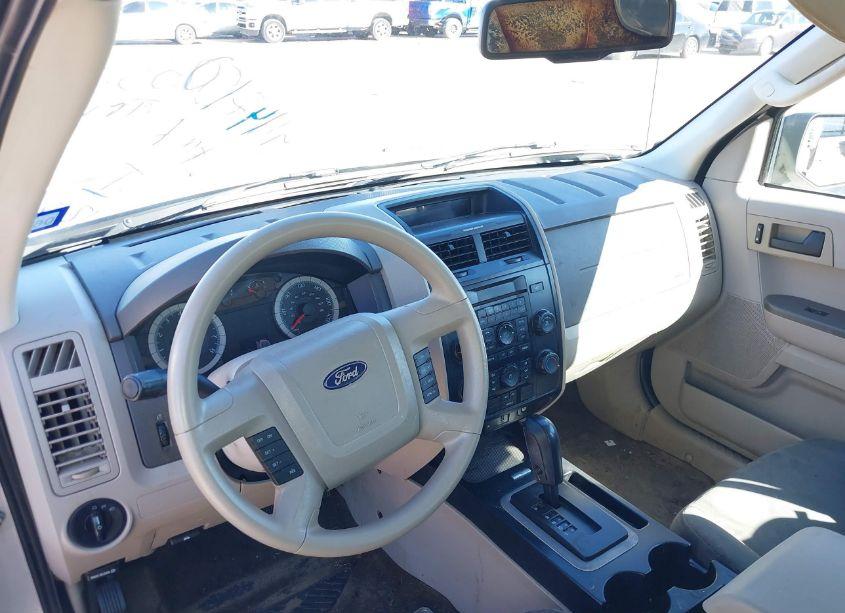 Photo 12 of 2009 Ford Escape XLS/XLS MANUAL (VIN 1FMCU02709KB87555)