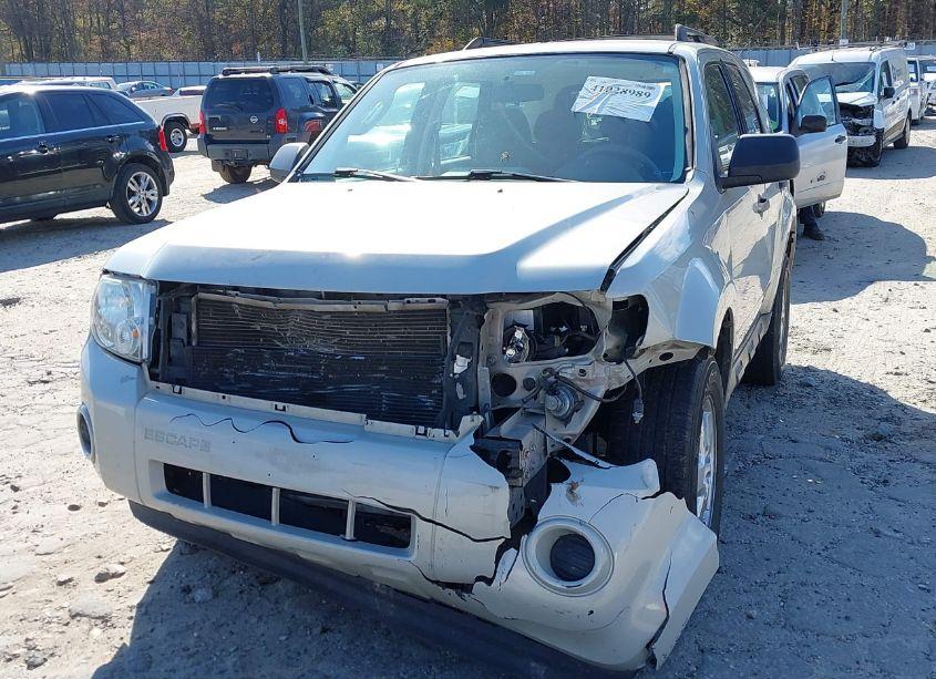 Photo 6 of 2009 Ford Escape XLS (VIN 1FMCU02719KA91871)