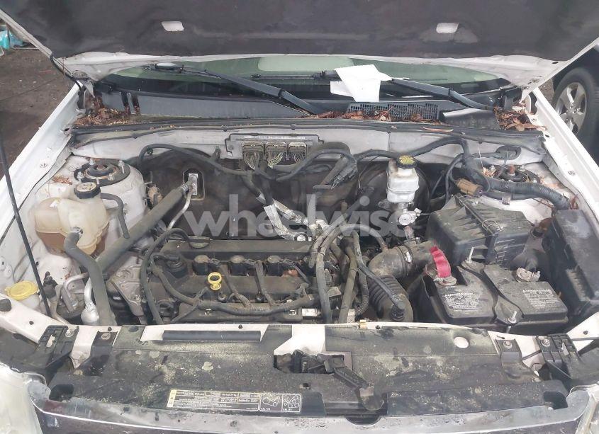 Photo 10 of 2009 Ford Escape XLS/XLS MANUAL (VIN 1FMCU02729KA08349)