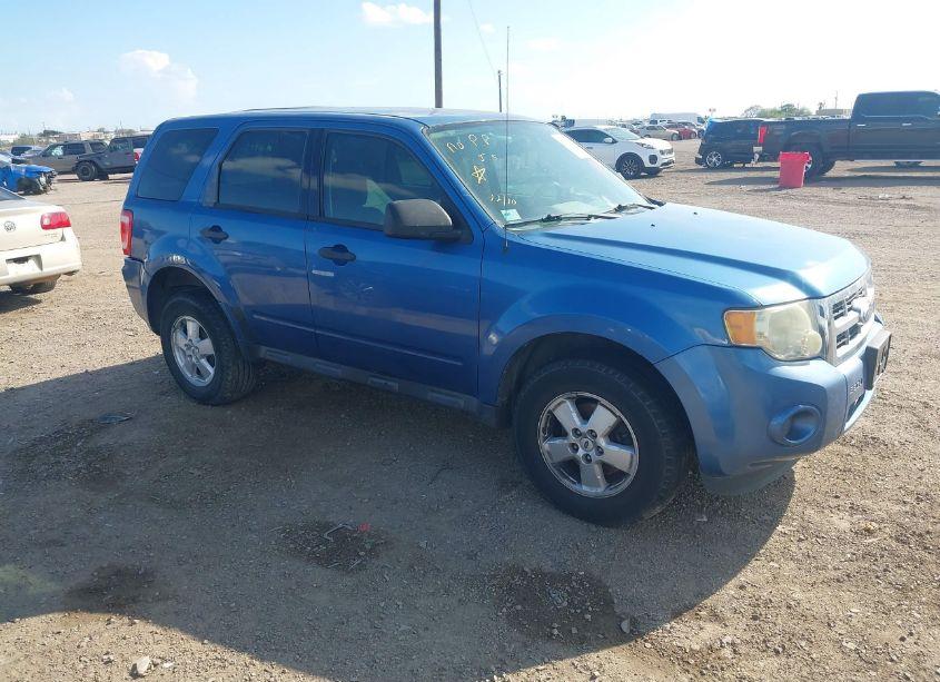 2009 Ford Escape (VIN 1FMCU02729KA19349) main photo