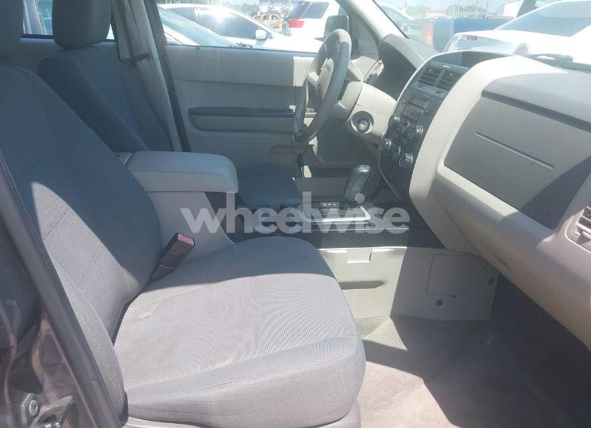 Photo 5 of 2009 Ford Escape XLS/XLS MANUAL (VIN 1FMCU02729KC33600)