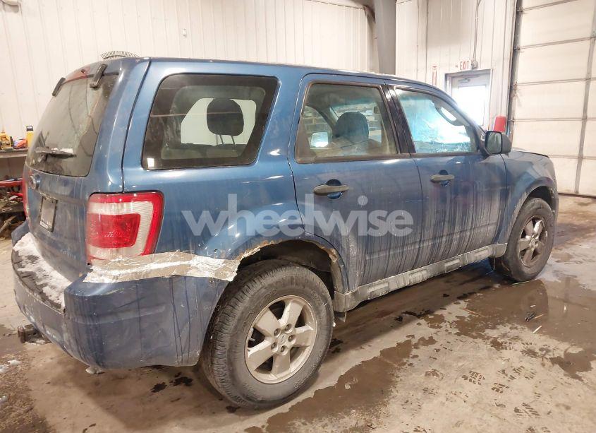Photo 4 of 2009 Ford Escape XLS/XLS MANUAL (VIN 1FMCU02739KC58487)