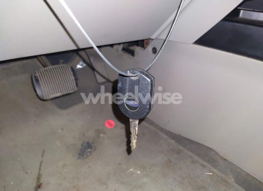 Photo 11 of 2009 Ford Escape XLS/XLS MANUAL (VIN 1FMCU02759KA15487)