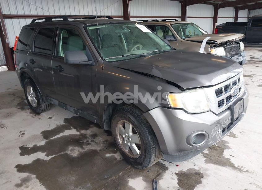 2009 Ford Escape XLS/XLS MANUAL (VIN 1FMCU02759KC84959) main photo