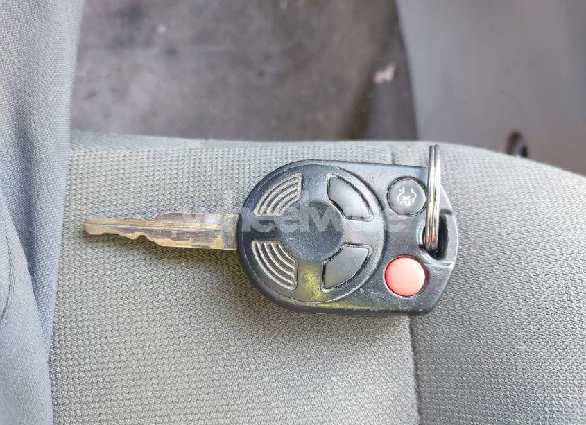 Photo 11 of 2009 Ford Escape XLS (VIN 1FMCU02789KA19405)