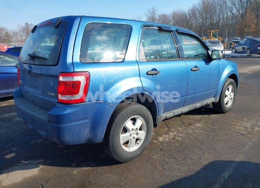 Photo 4 of 2009 Ford Escape XLS (VIN 1FMCU02789KA19405)