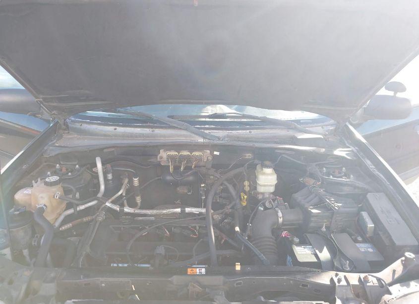 Photo 10 of 2006 Ford Escape XLS (VIN 1FMCU02Z06KC94800)