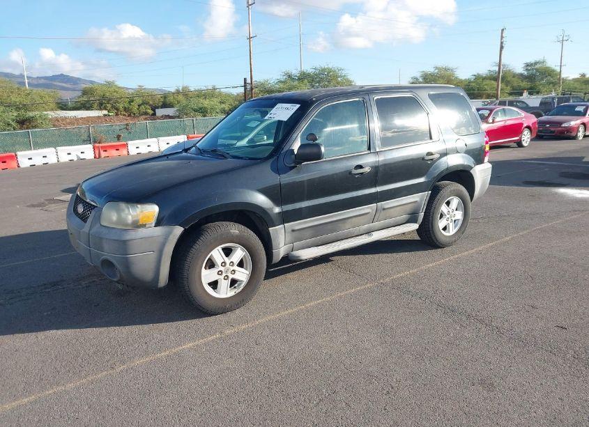 Photo 2 of 2006 Ford Escape XLS (VIN 1FMCU02Z06KC94800)