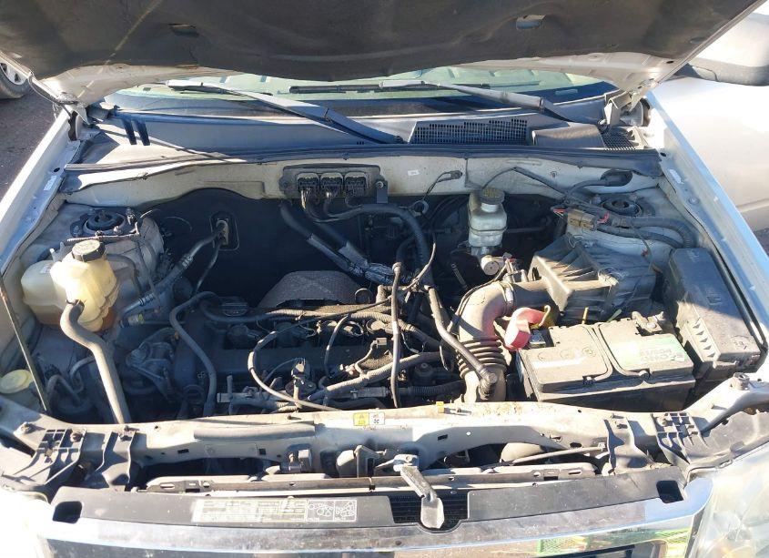 Photo 10 of 2008 Ford Escape XLS/XLS MANUAL (VIN 1FMCU02Z08KD41617)